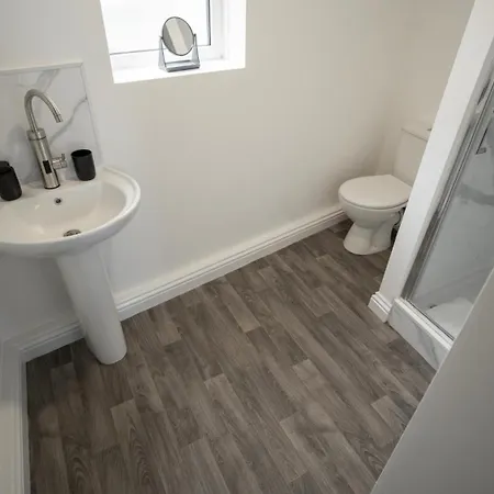 Yss The Church 1 Coatham * レッドカー