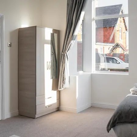 Yss The Church 1 Coatham アパート