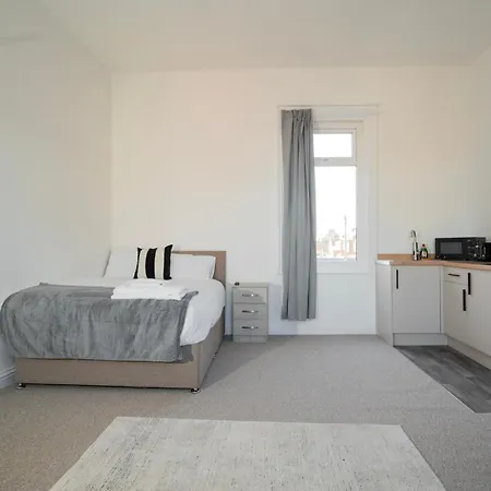 Yss The Church 1 Coatham 雷德卡